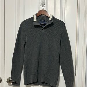 Men's Gray Sweater with Contrast Collar